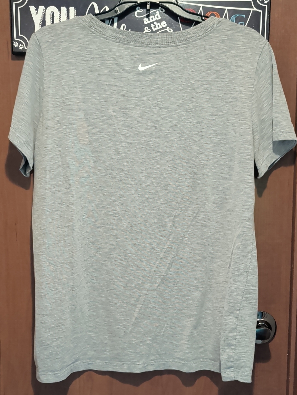 Nike Women’s Gray Short-Sleeve Logo Tee - Picture 3 of 4